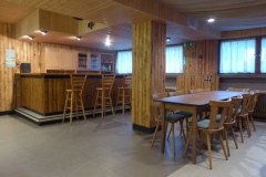 Clubraum-mit-Theke