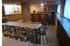 Clubraum-und-Theke